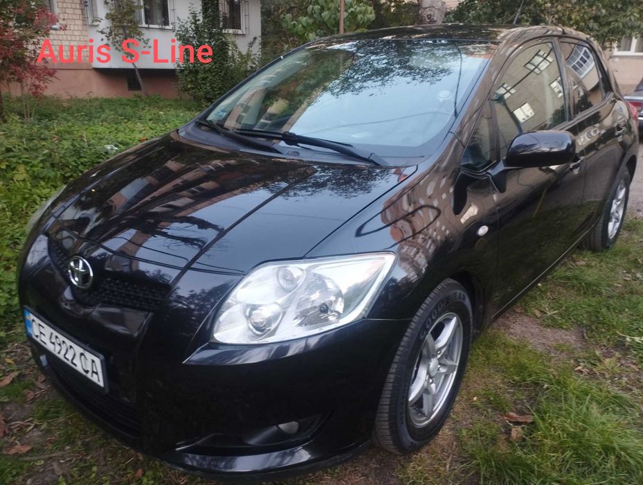 S-line Toyota Auris