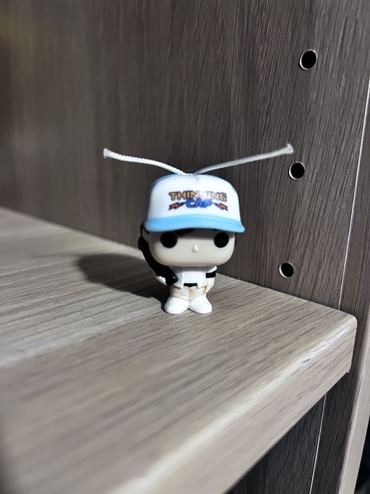 DUSTIN stranger thing Kinder Joy