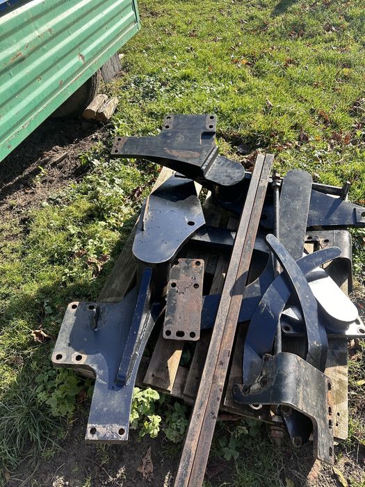 Tur 6A ładowacz warfama case new holland amortyzacja