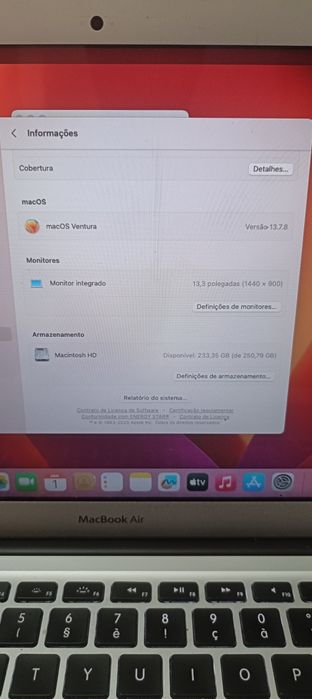 MacBook Air 13” — 8GB RAM — SSD 256GB — macOS Ventura