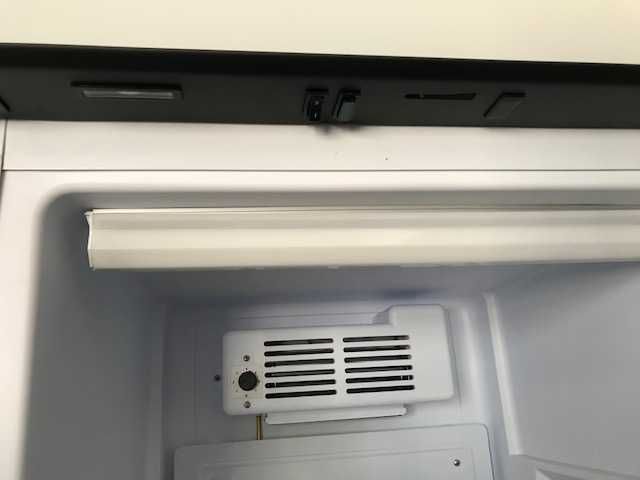 Armário vitrina refrigeração ventilada bebidas 380L =NOVO=
