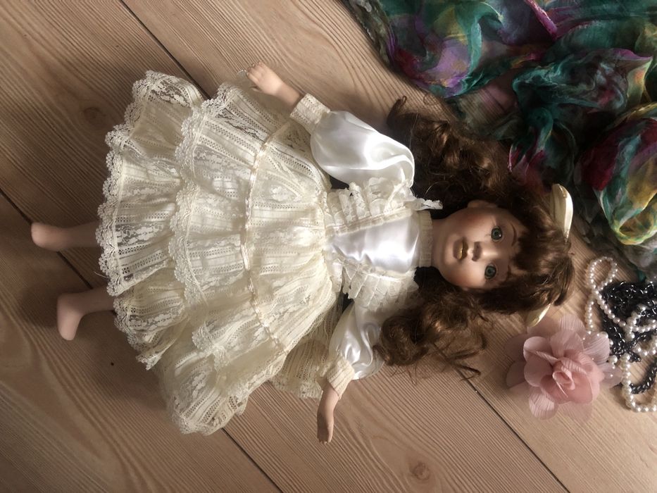 Duża lalka porcelanowa [42cm] kolekcjonerska dziewczynka lala