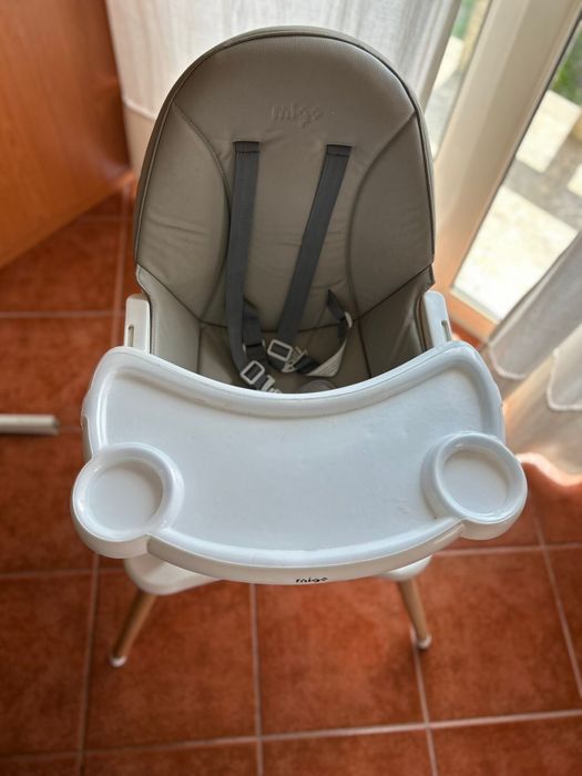 Cadeira alta evolutiva Multi 3 em 1 Cinzento