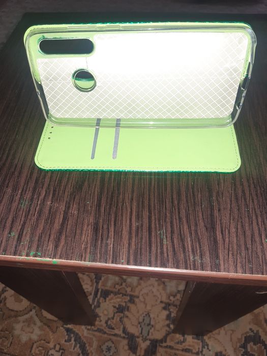 Чохол-книжка для Huawei P Smart Plus 2019 Green*14*949 новий новий