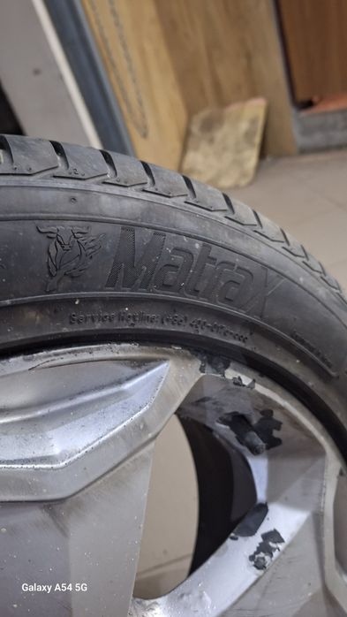 Opony letnie 235/50/18 23rok