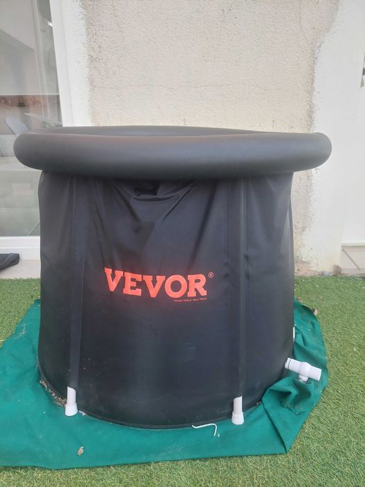 Banheira inflável de gelo