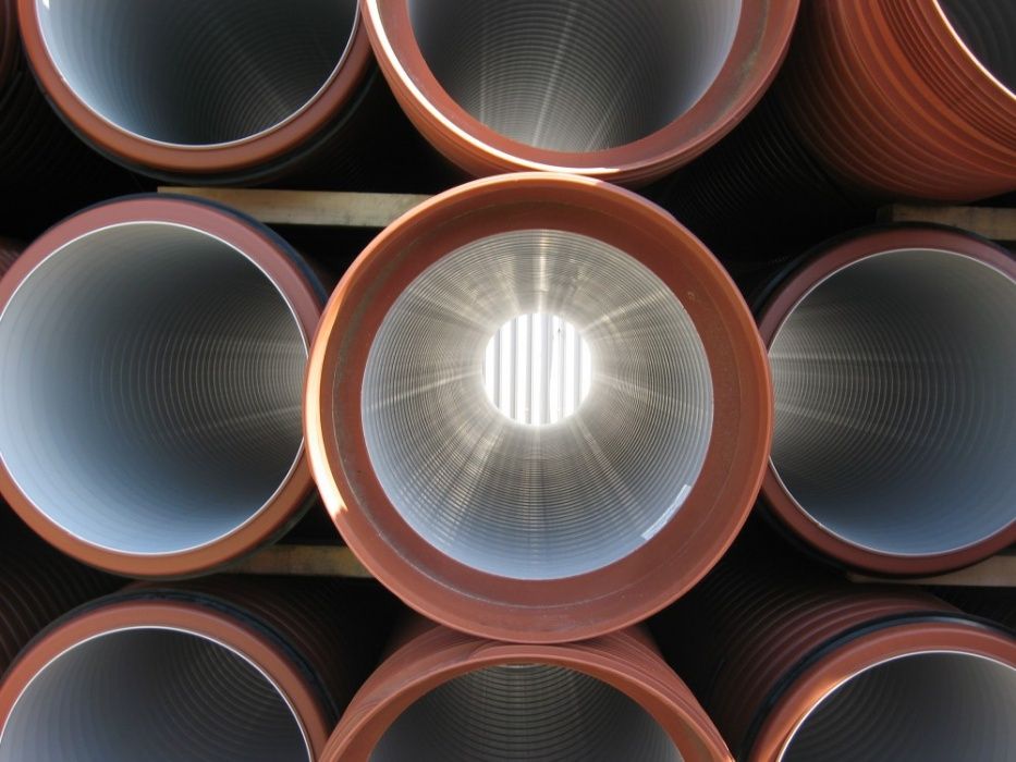 Гофрированная труба для ливневой канализации. ПВХ. Дренаж. Колодцы