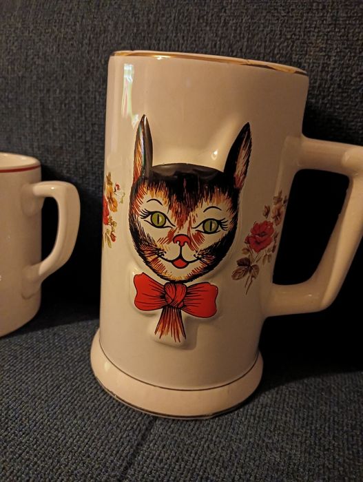Caneca cerâmica / loiça de coleção antiga e rara	Vintage*