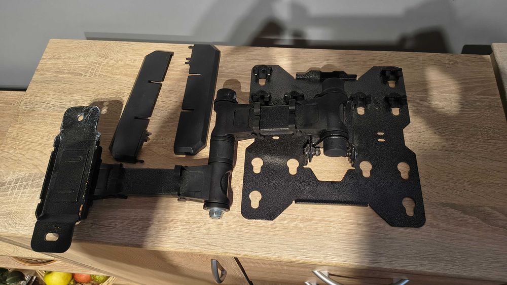 uchwyt obrotowy na telewizor