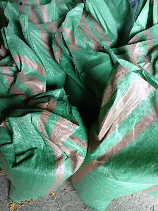 Sprzedam kukurydzę worki 25kg