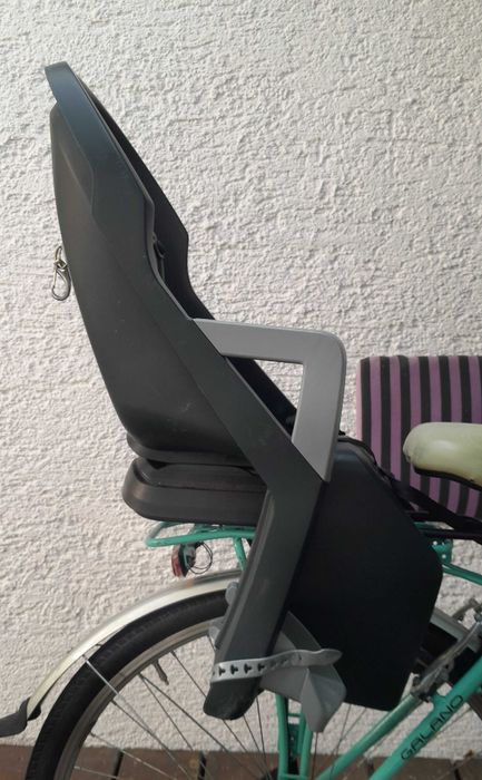 Carrier Polisport Guppy Maxi. Велосипедне крісло для дитини.