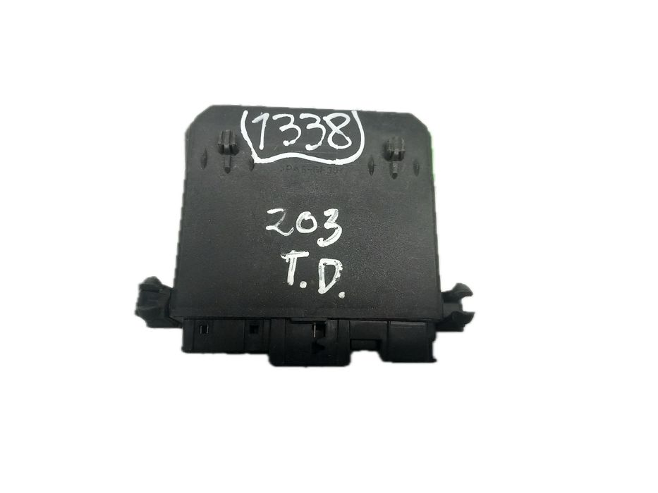 Módulo genérico MERCEDES-BENZ Classe C (W203)