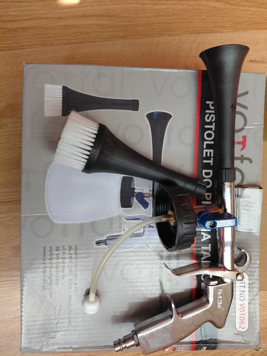 Pistolet do prania tapicerki