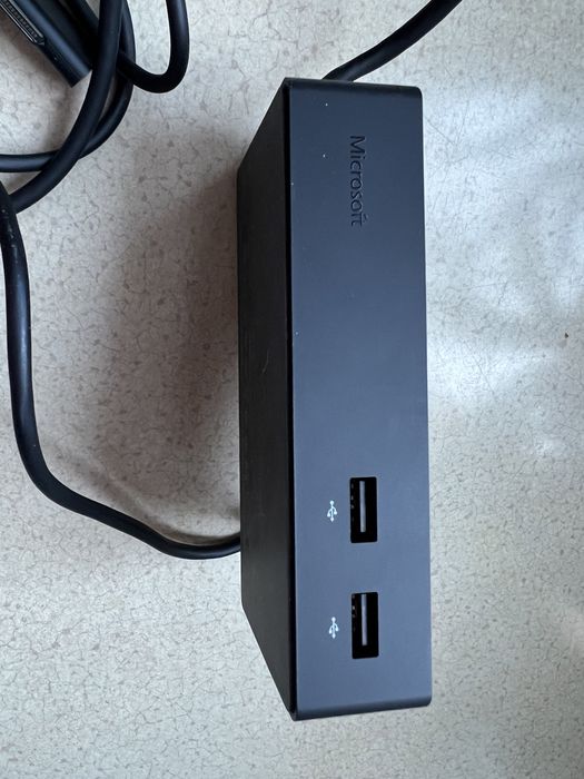 Stacja dokujaca 1661 plus zasilacz 1749