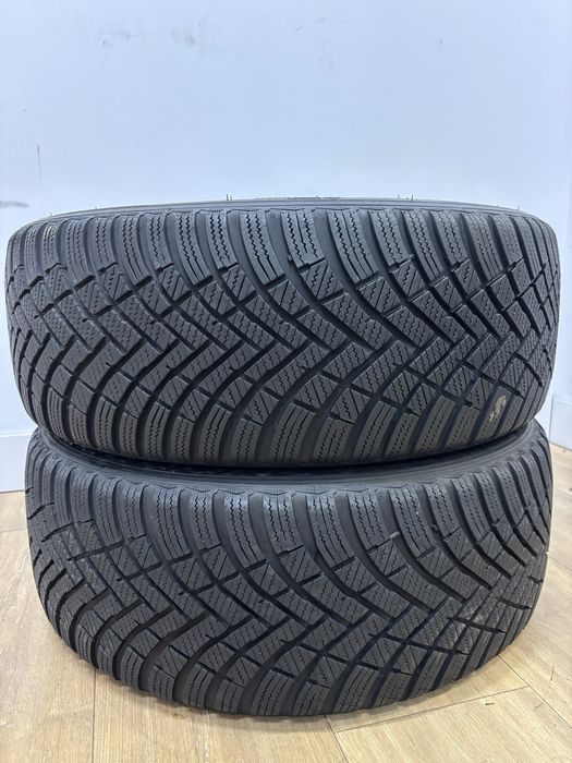 Opony Zimowe 215/45/17 Hankook Winter Icept RS 3