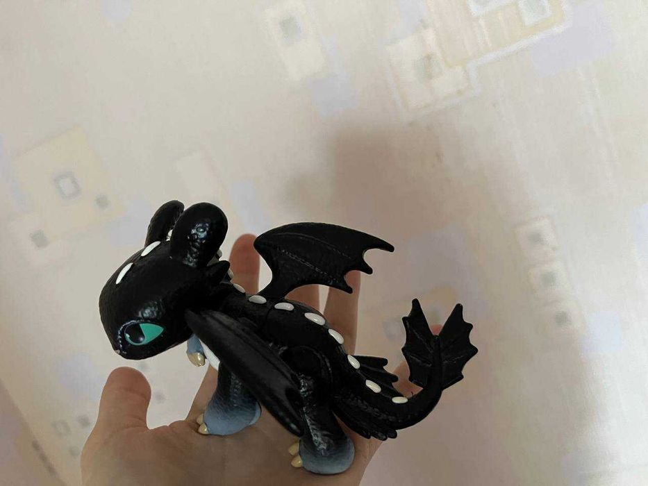 большой Детеныш Беззубика как приручить дракона, як приборкати дракона