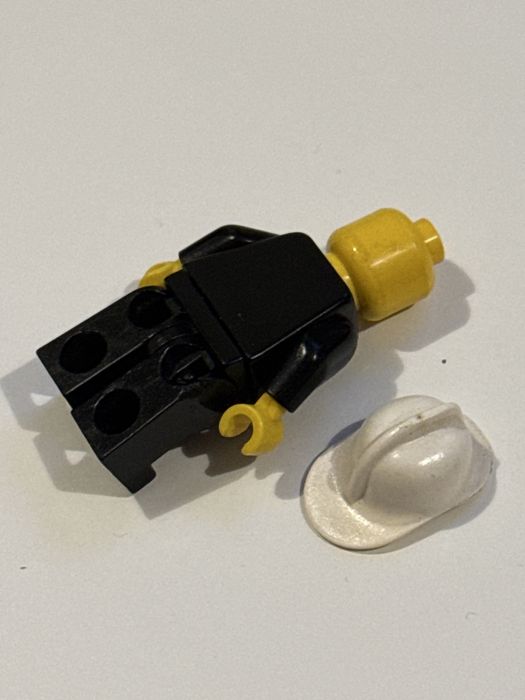 Figurka lego z lat 80