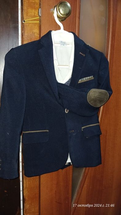 Продам костюм 6 років