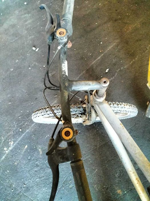 bicicleta em estado razoavel