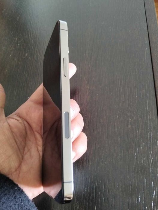 iPhone 12 Pro Max 256GB – Like New, No Scratches!64750719060995121