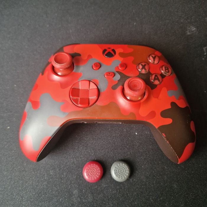 Pad/Kontroler Xbox Series S/X Red Camo + gumki