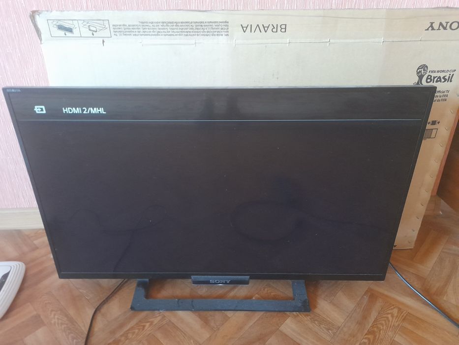 Sony Bravia W50 A ( KDL-32W500A) 32 д.