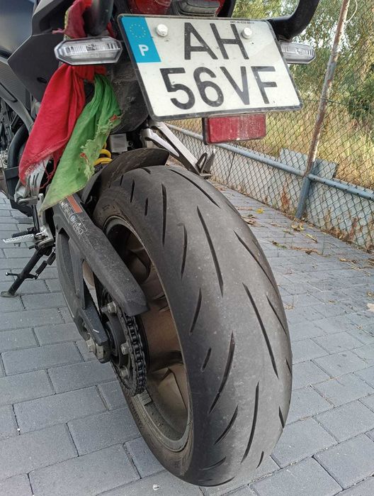 Honda CB 650 r  2021