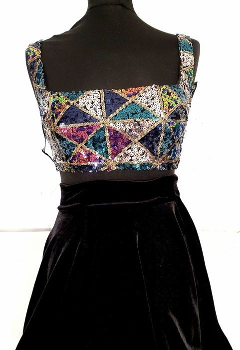 OKAZJA nowy cekinowy wieczorowy top bluzka impreza party 38 M 36