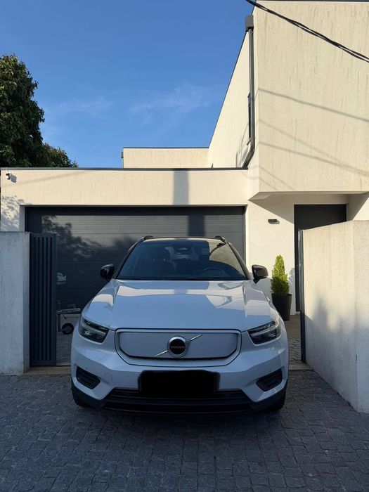Volvo XC 40 P8 AWD Recharge RDesign