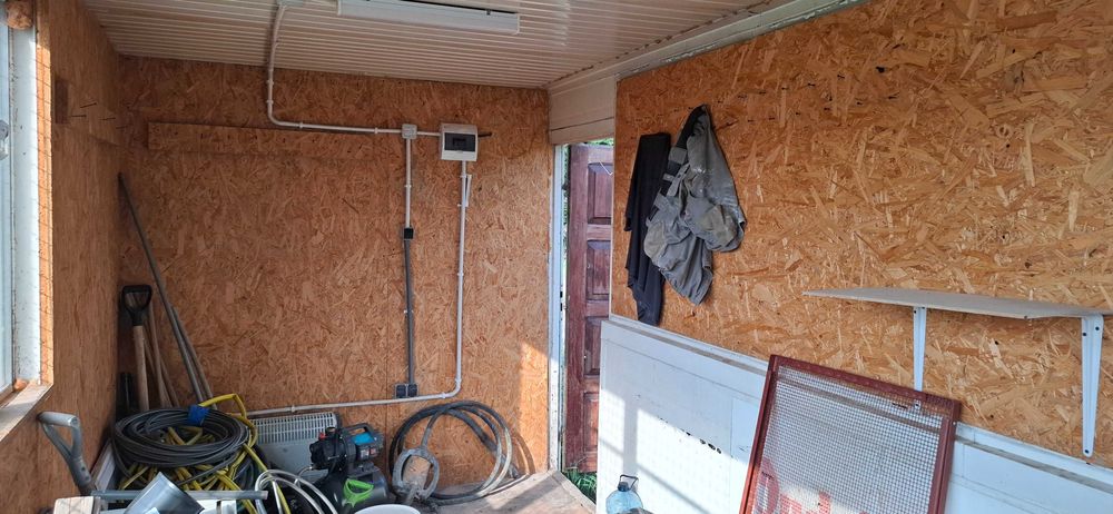 Barak, barakowóz, kontener na budowę