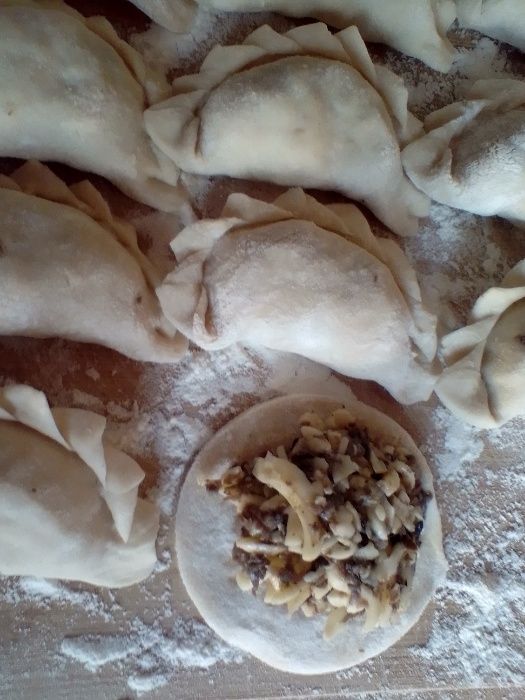 Pierogi domowe ręcznie robione