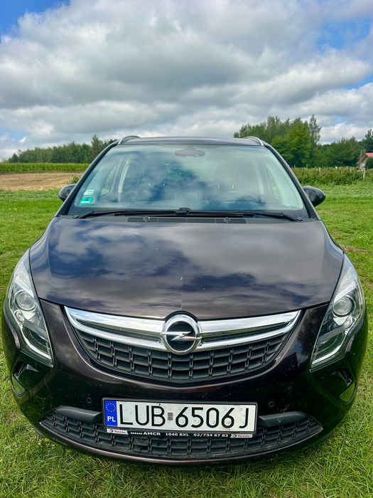 Opel Zafira 2015 r