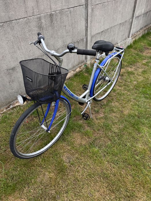 Sprzedam rower damkę na kołach 28”