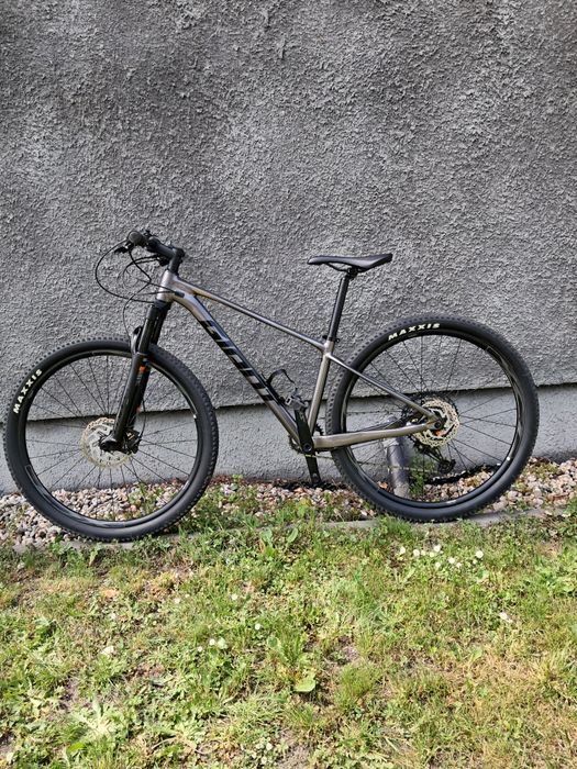 GIANT XTC SLR 29 1 rozmiar S model 2022 kupiony w salonie 12.2023
2022