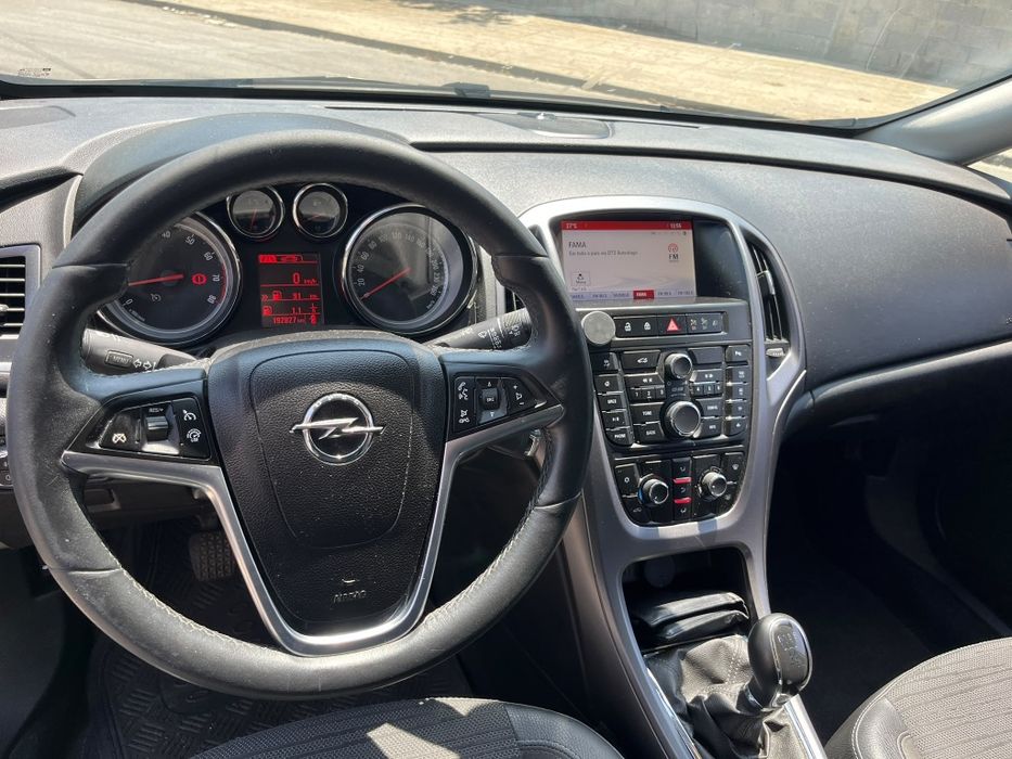 Opel Astra como novo