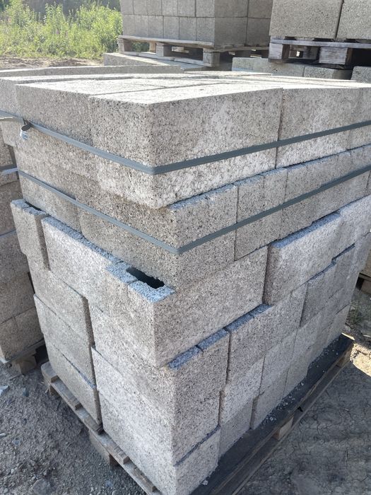 Стіновий блок шлакоблок