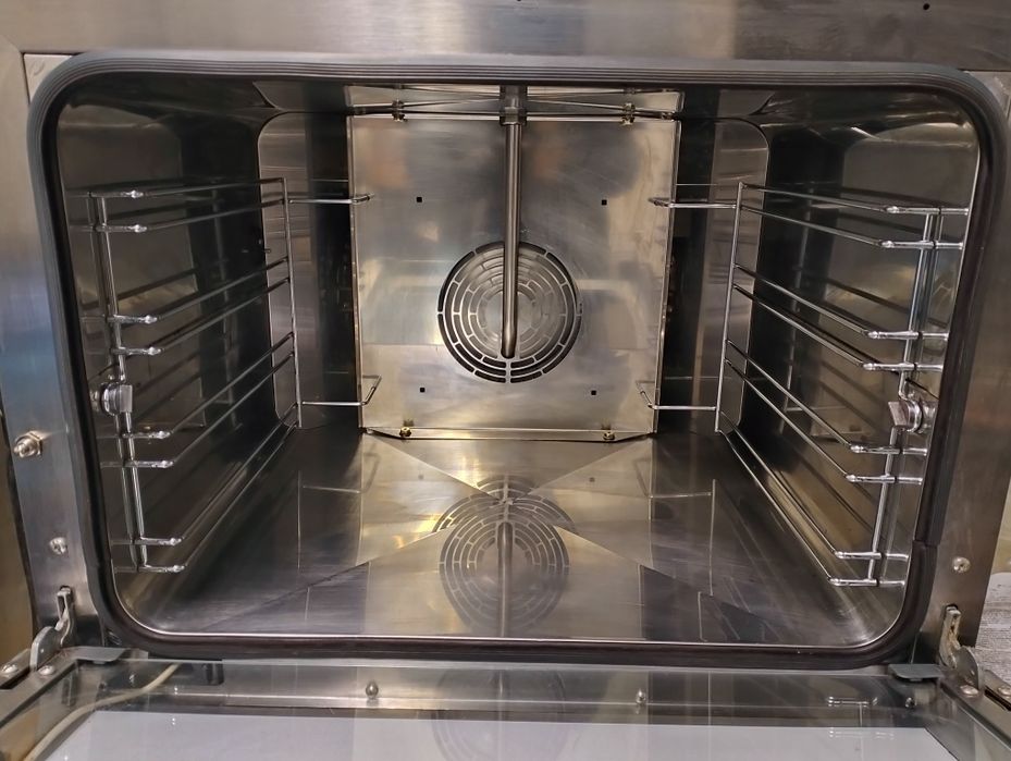 Конвенційна піч Unox Arianna 135