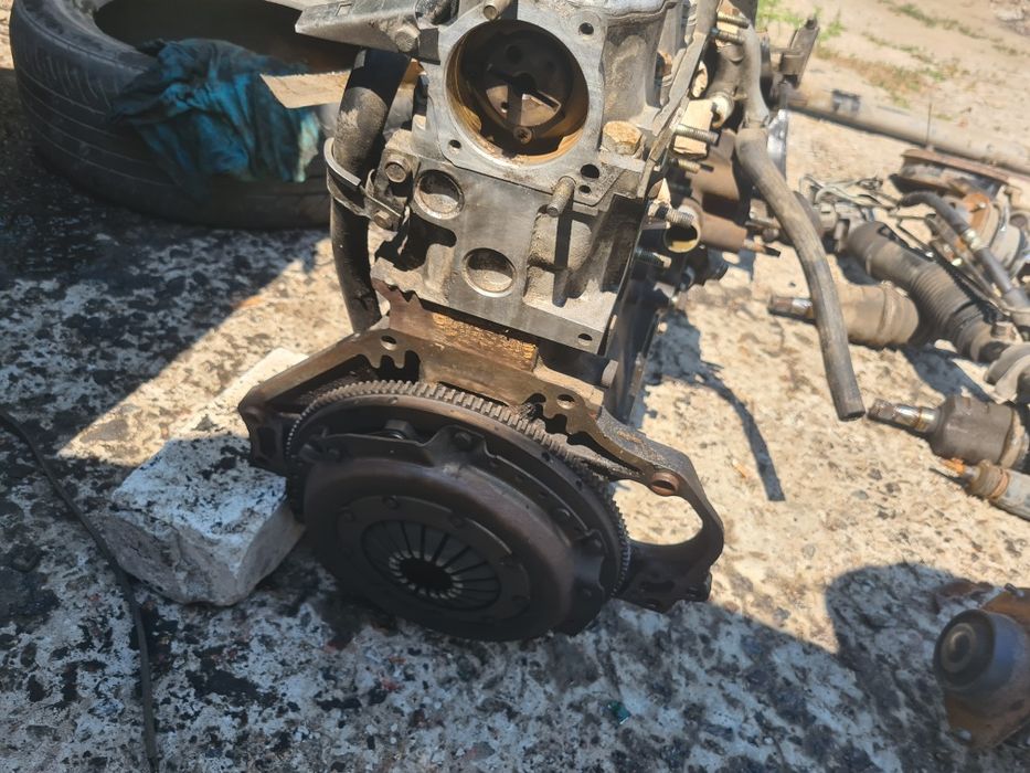 Двигатель c20NEe Opel omega vectra c20ne 2.0