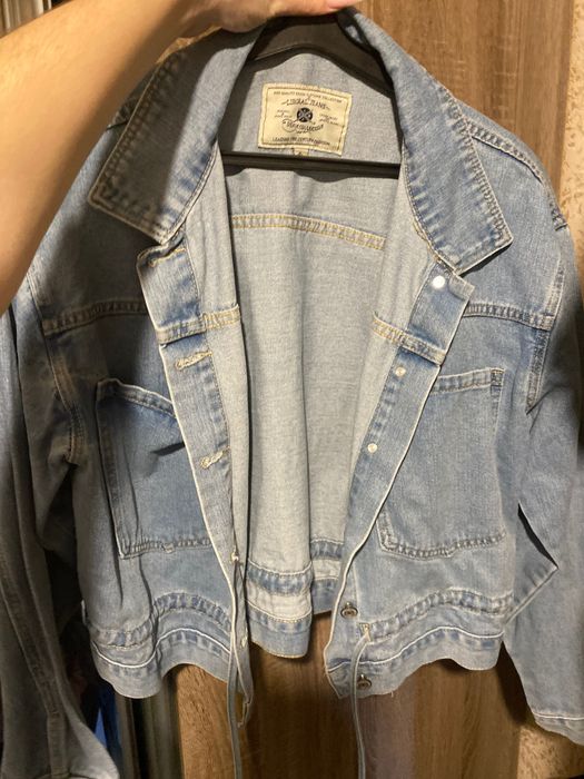 Джинсовка жіноча