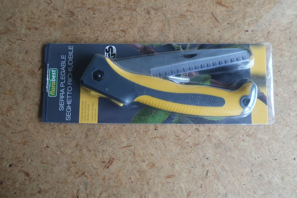 (Novo a estrear) Florabest Serra dobrável para poda