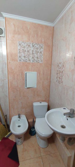 Продажа 2-х к. квартиры с автономным отоплением в Корабельном районе.