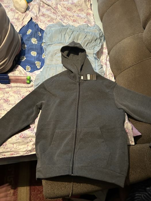 Костюм мужской новый