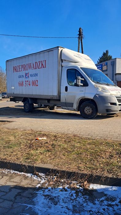 Tani Przewóz mebli , opróżnianie piwnic ,strychów ,mieszkań