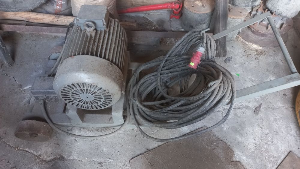 Silnik elektryczny 15 kw