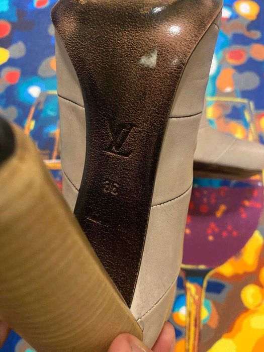 Женские ботильоны Louis Vuitton оригинал кожаные бежевые размер 36