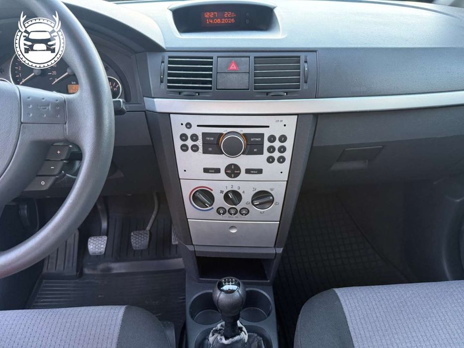 Opel Meriva 1,6 Benz+Lpg 100 Km  Klimatyzacja