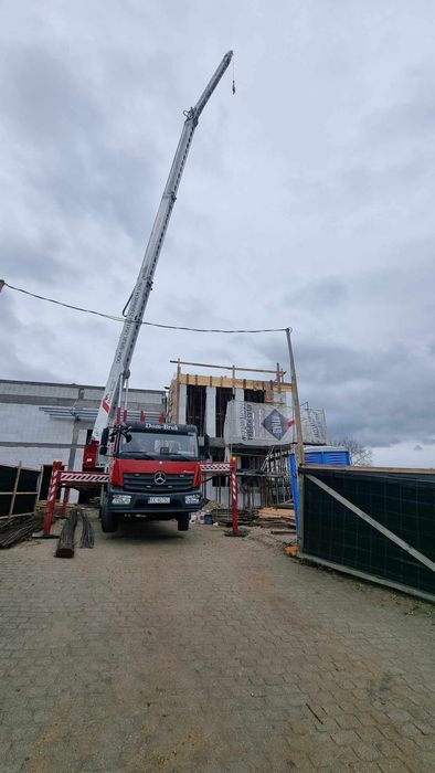Usługi żuraw, dźwig dekarski 37m
