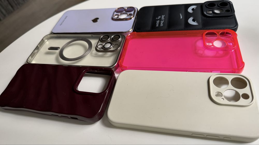 Чехлы на iPhone 15 Pro Max