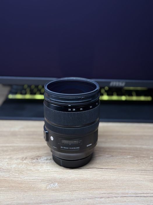 Sigma EF 24-70mm F2.8