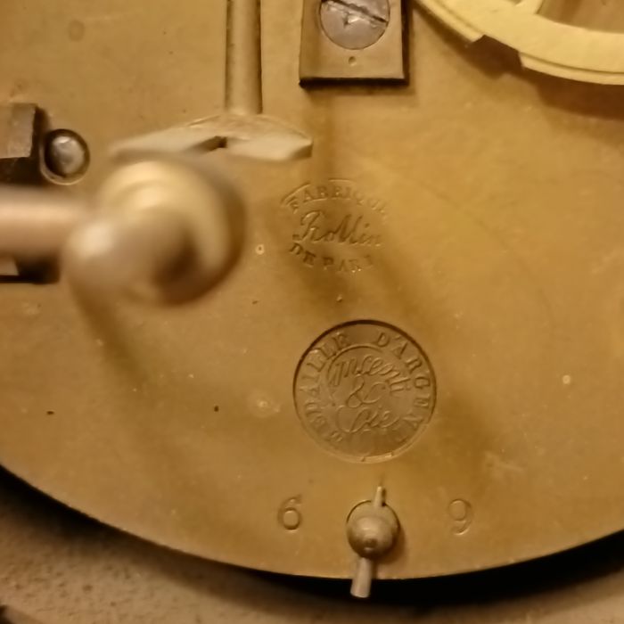 Zegar portykowy Francja